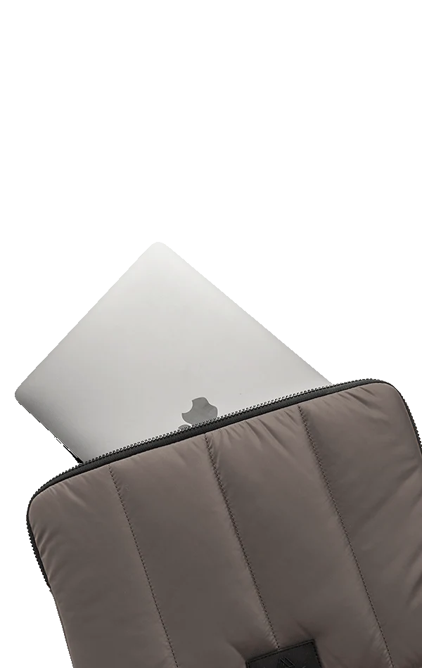 AloraMBG Laptop Sleeve 14", Recycled, Line Puffer - Image 6