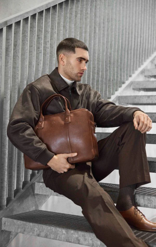 AshtonMBG Laptop Bag - Image 4