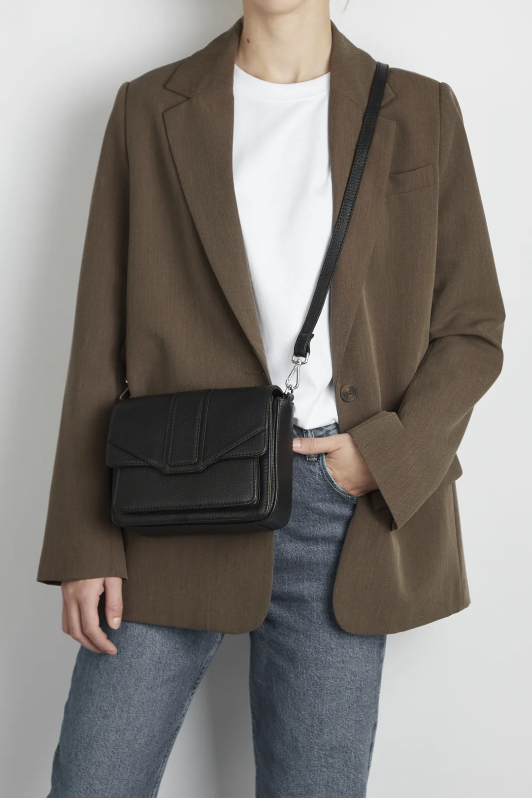 BeckyMBG Crossbody Bag, Grain - Image 3