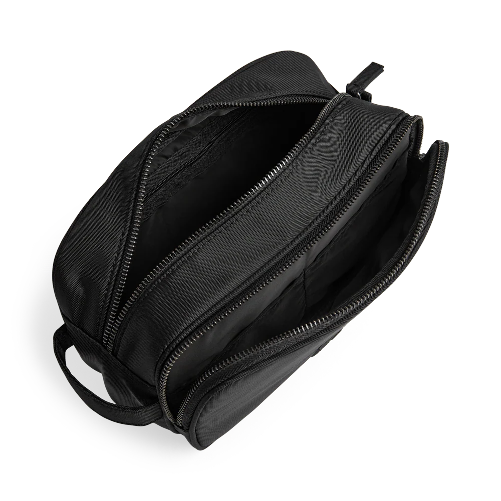 CareMBG Toiletry Bag, Recycled - Image 5