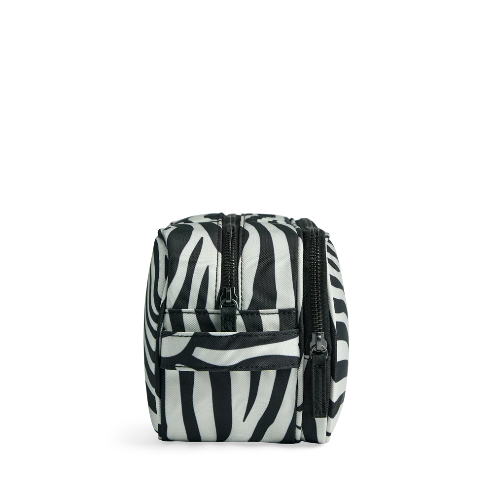 CareMBG Toiletry Bag, Recycled - Image 3