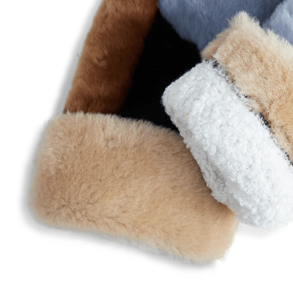 CatelynMBG Mitten - Image 4
