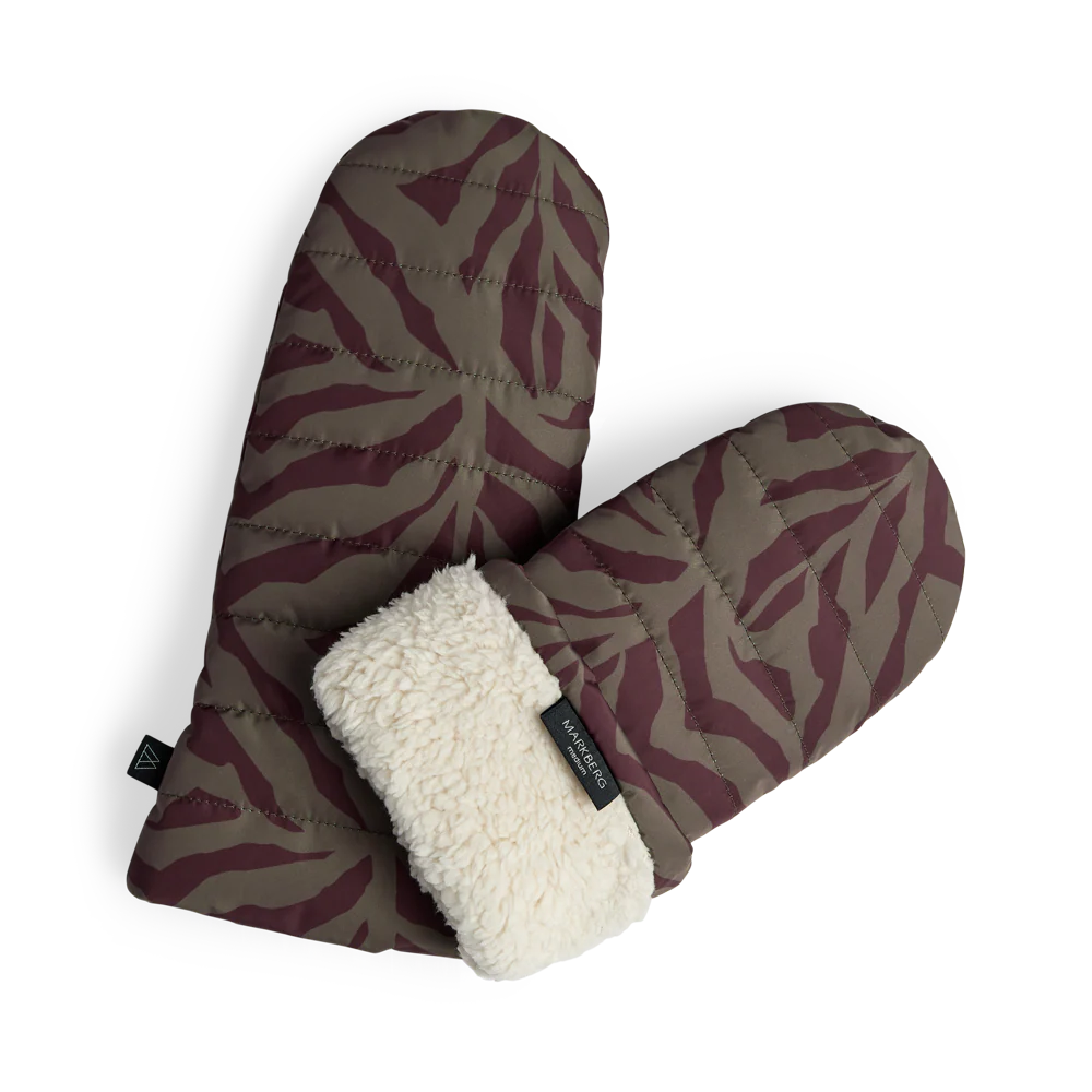 CelinaMBG Mittens - Image 4