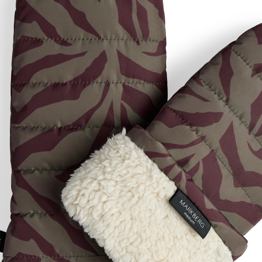 CelinaMBG Mittens - Image 5