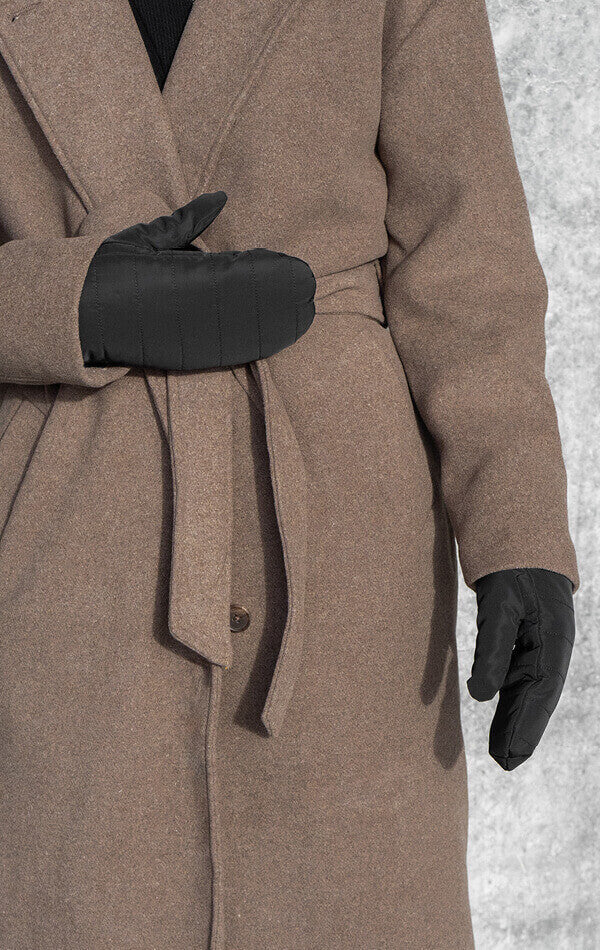 CelinaMBG Mittens - Image 3