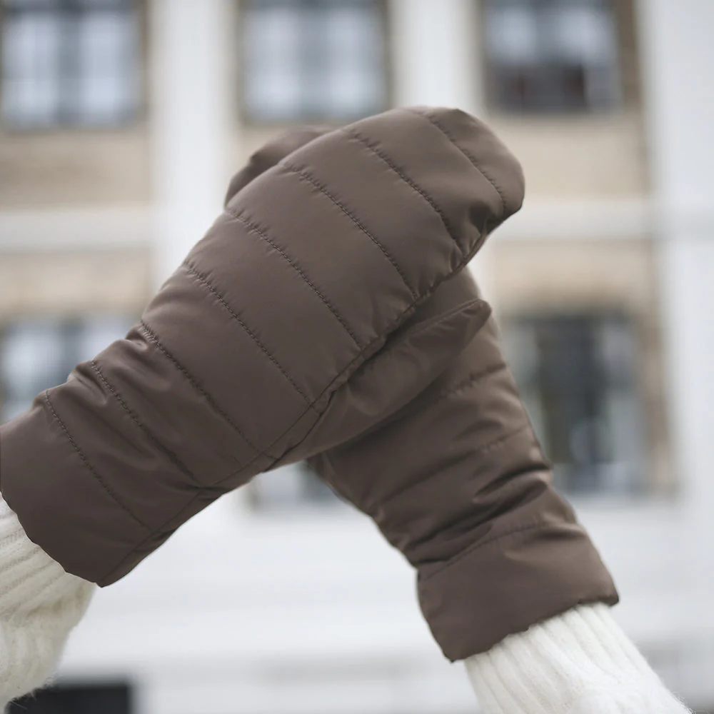 CelinaMBG Mitten - Image 3