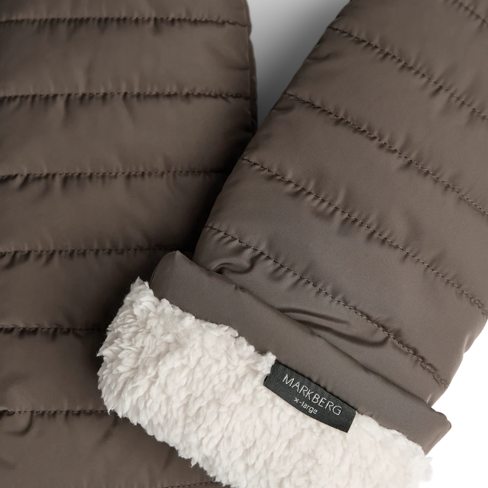 CelinaMBG Mittens - Image 4