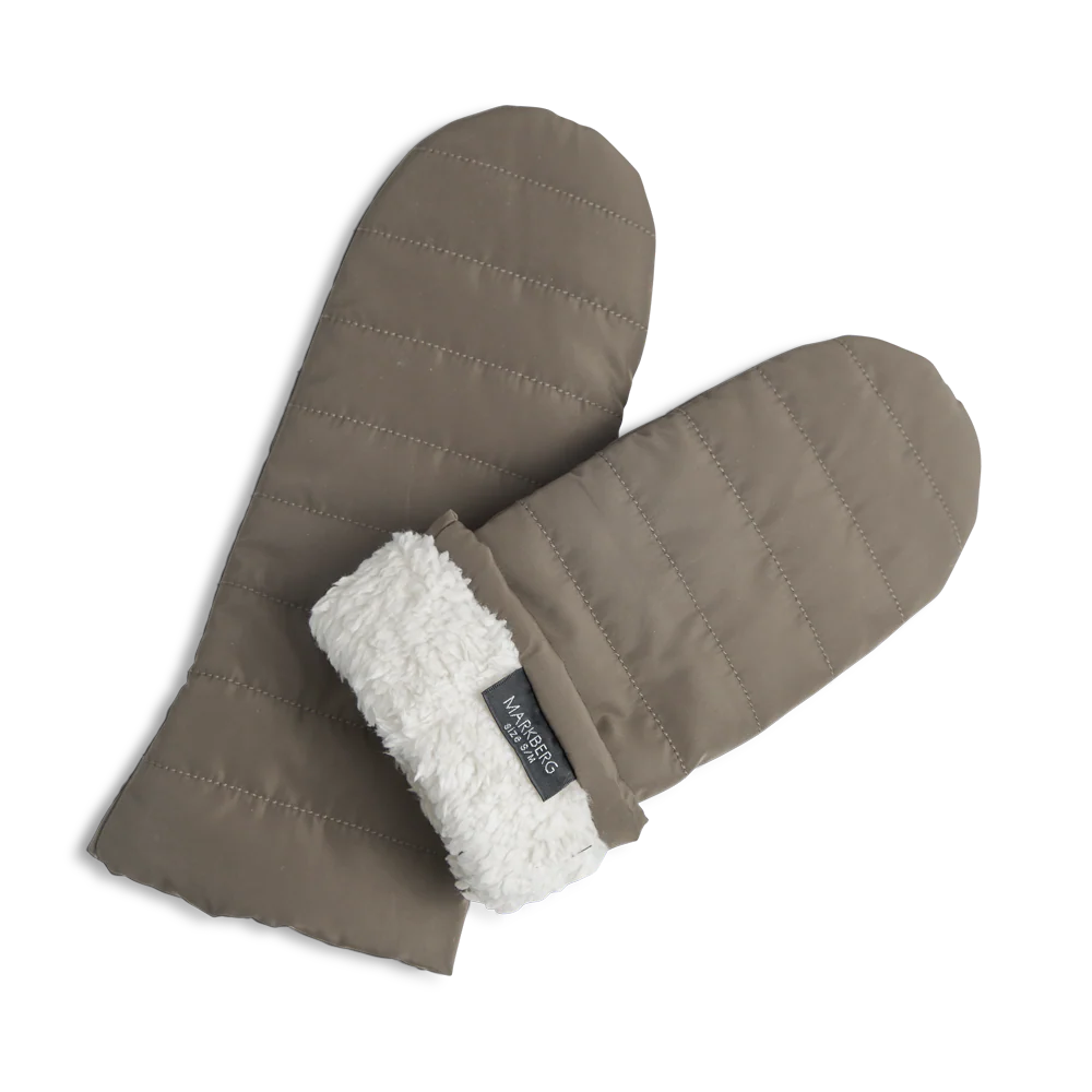 CelinaMBG Mittens - Image 3