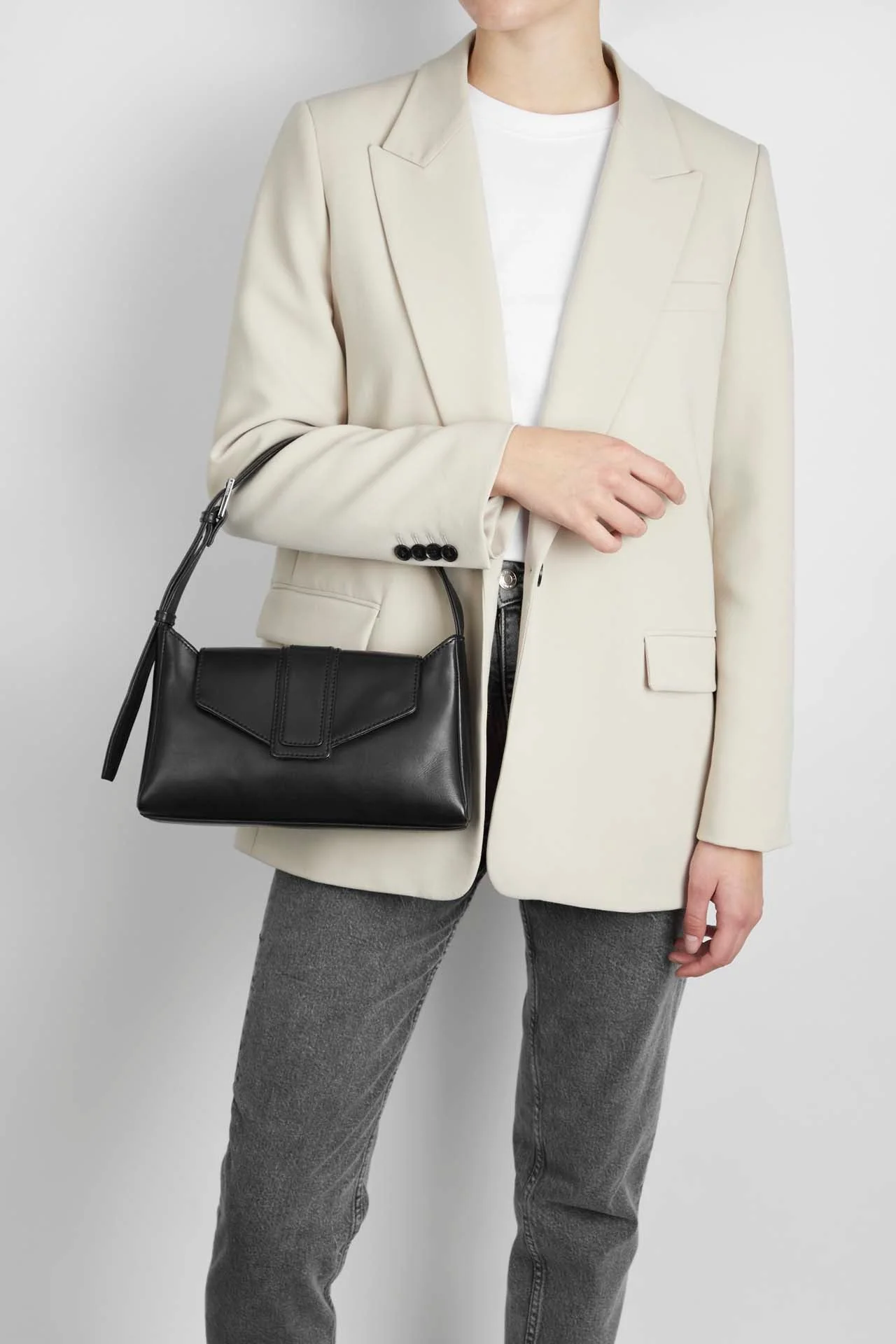 DaphneMBG Bag, Antique - Image 4
