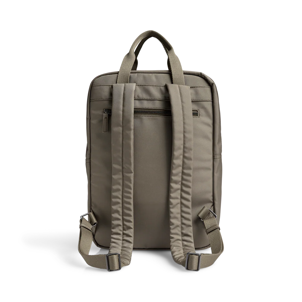 DarlaMBG Backpack, Monochrome - Image 6