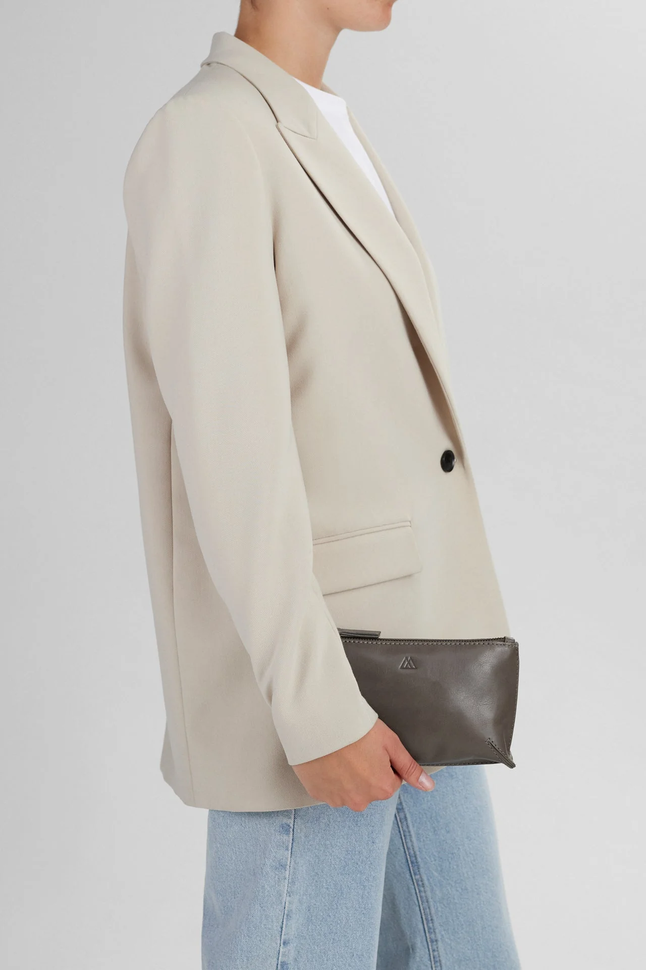 DeaMBG Clutch, Antique - Image 3