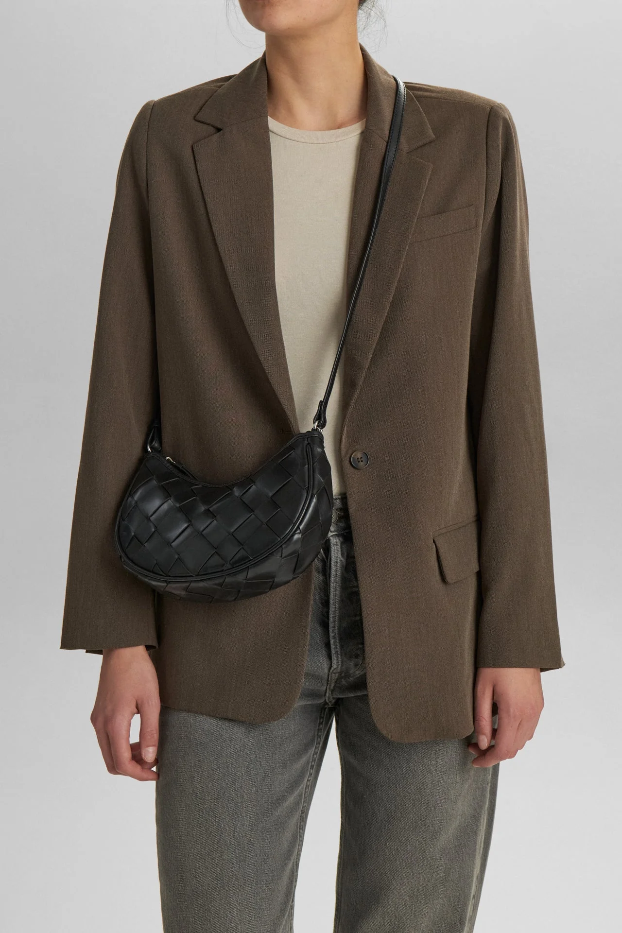 DenelaMBG Crossbody Bag, Woven - Image 2