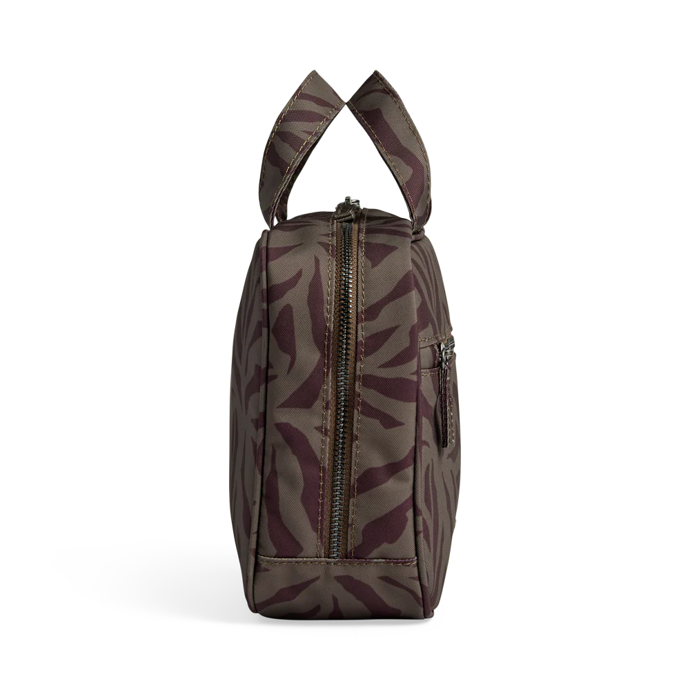 DiscoverMBG Toiletry Bag, Recycled - Image 4