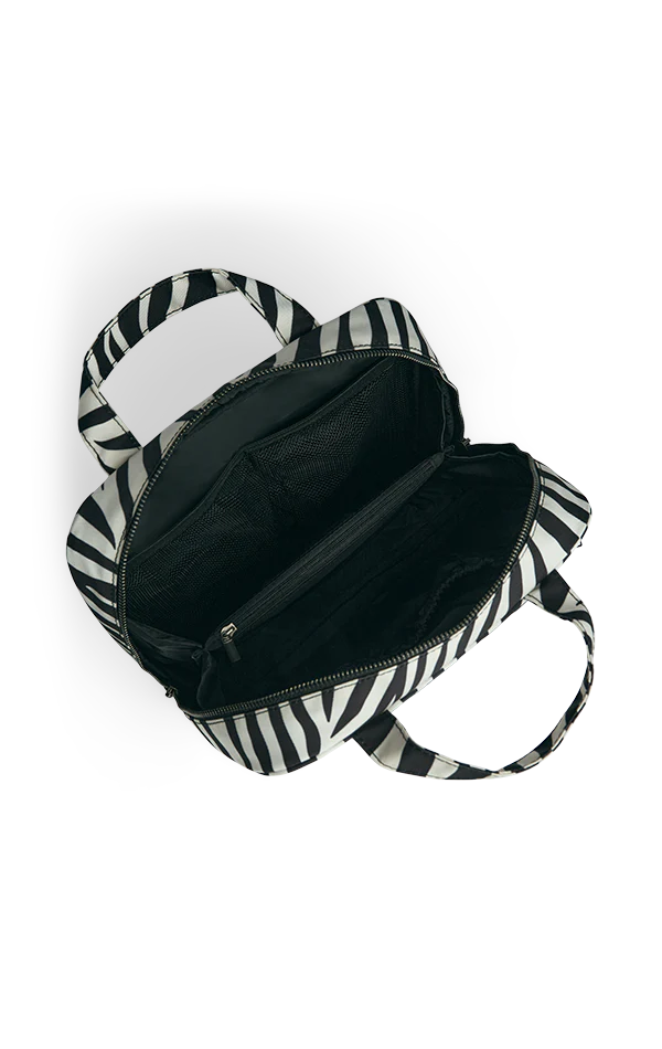 DiscoverMBG Toiletry Bag, Recycled - Image 3