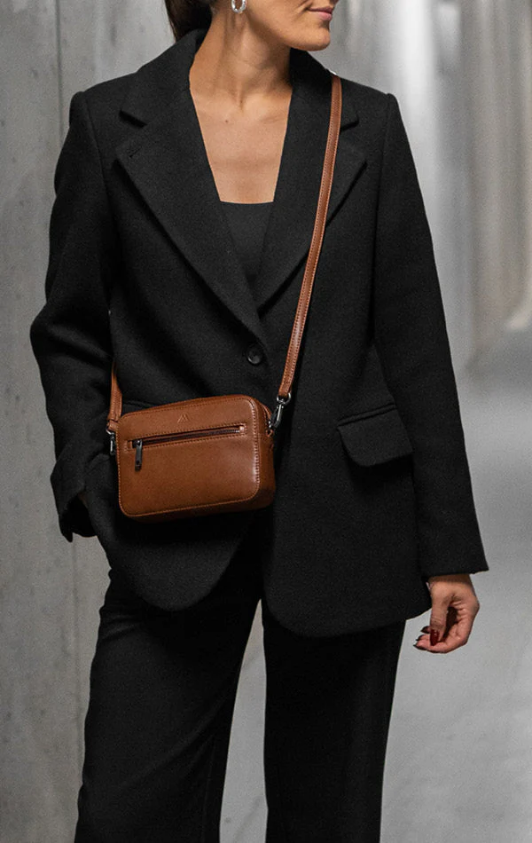 EleaMBG Crossbody Bag, Antique - Image 2