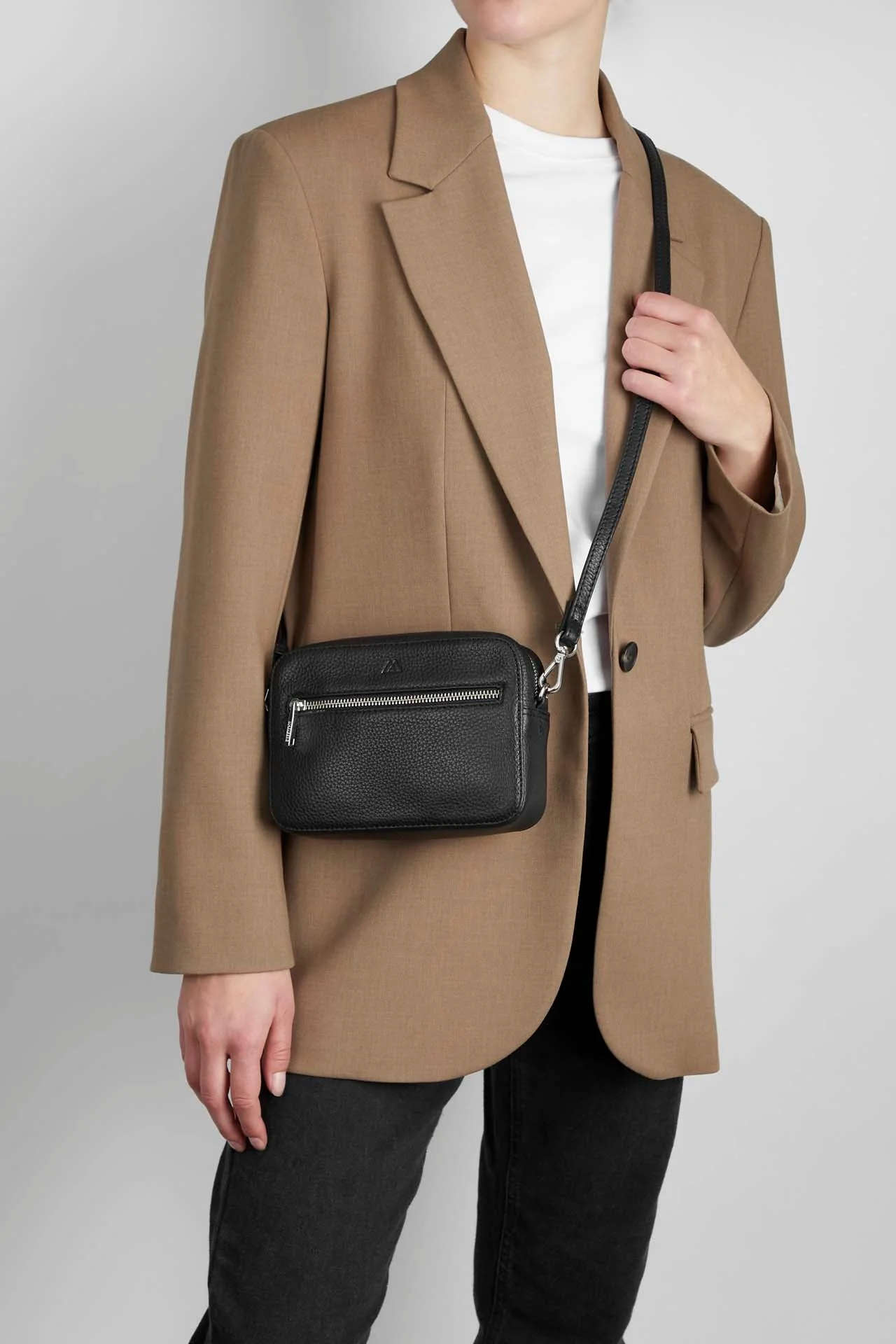 EleaMBG Crossbody Bag, Grain - Image 4