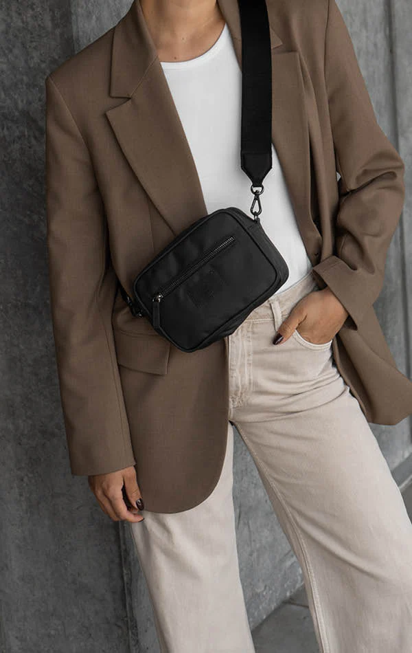 EleaMBG Crossbody Bag, Recycled - Image 2