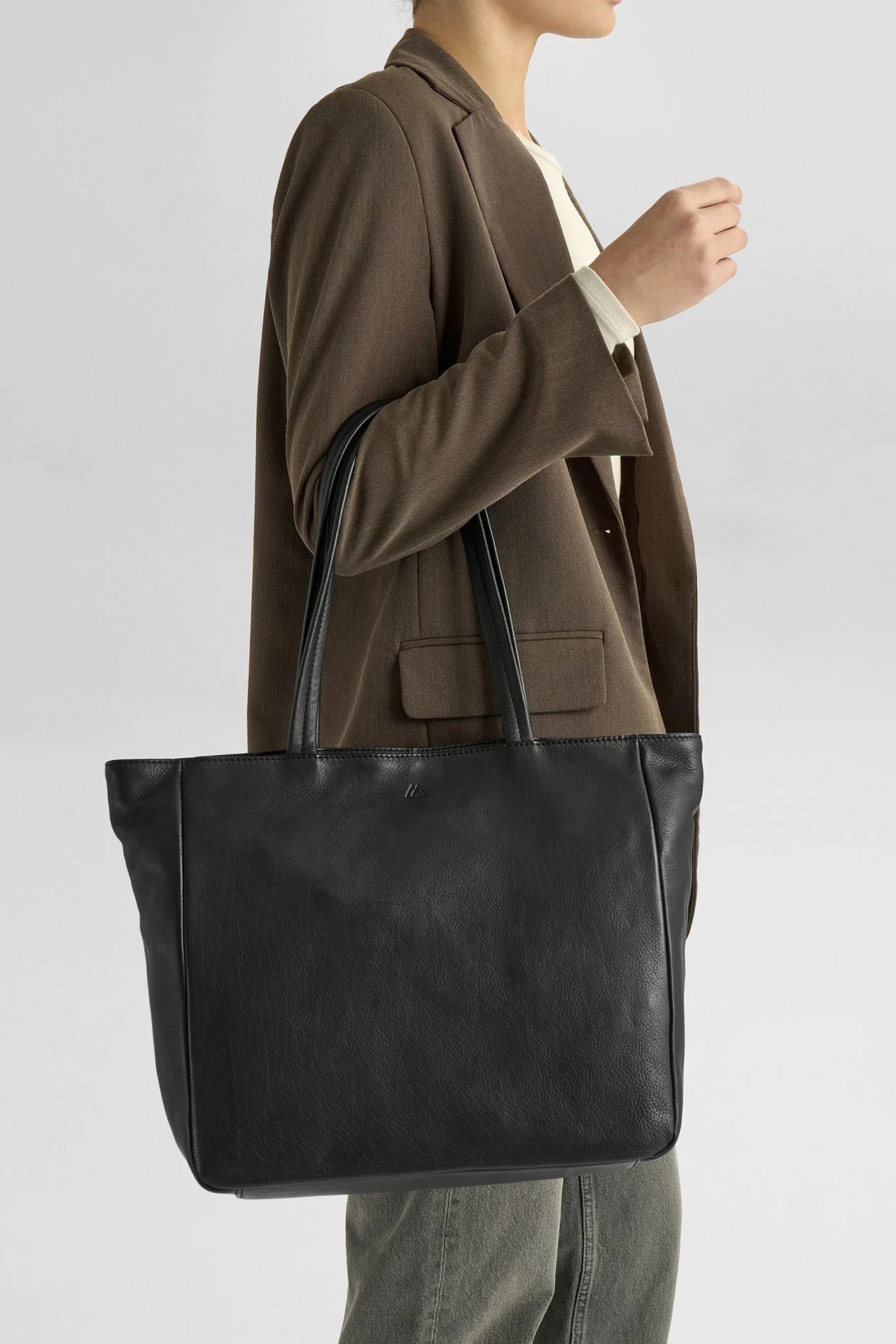 EmberMBG Shopper, Soft Vintage - Image 2