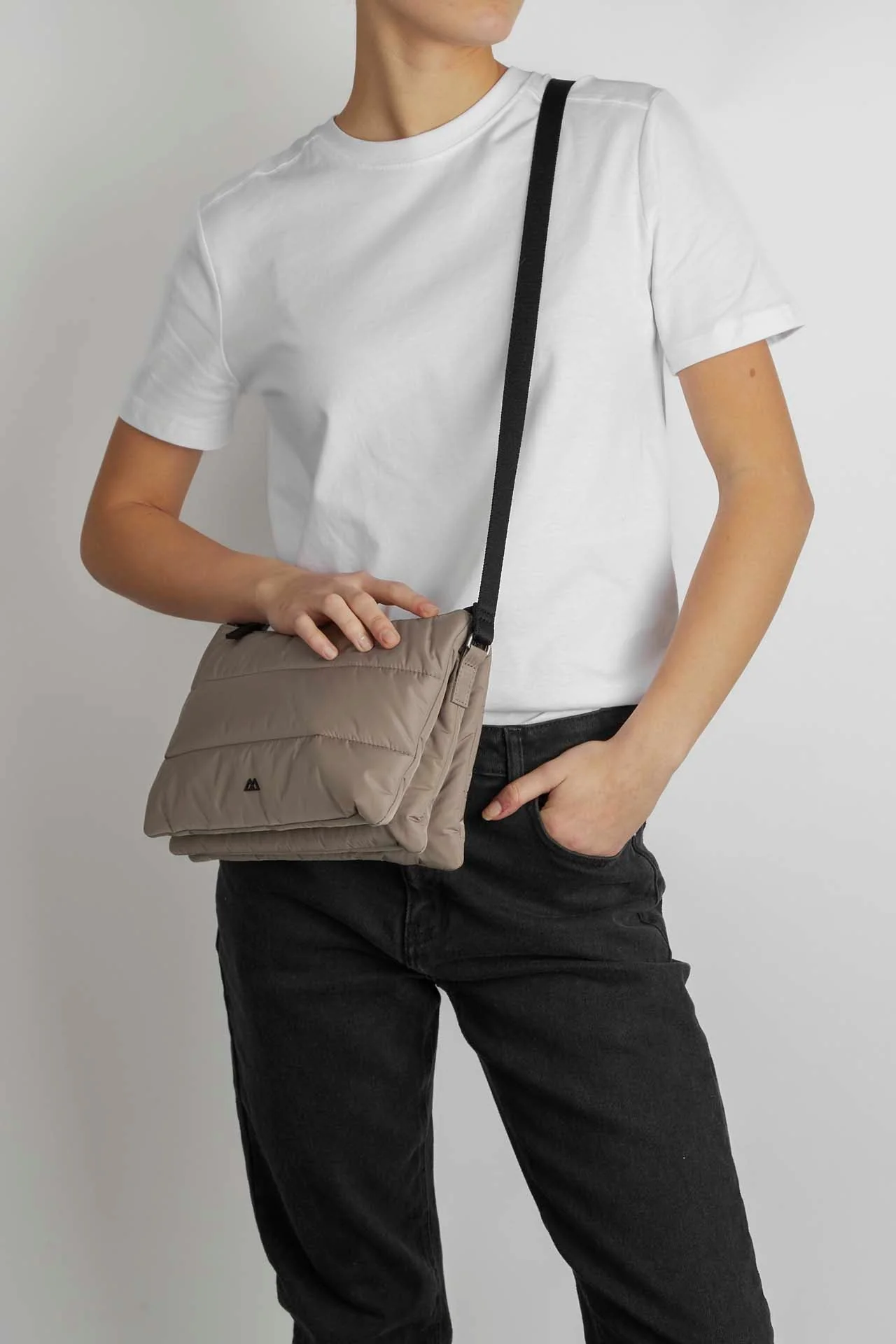 EneaMBG Crossbody Bag, Recycled - Image 3