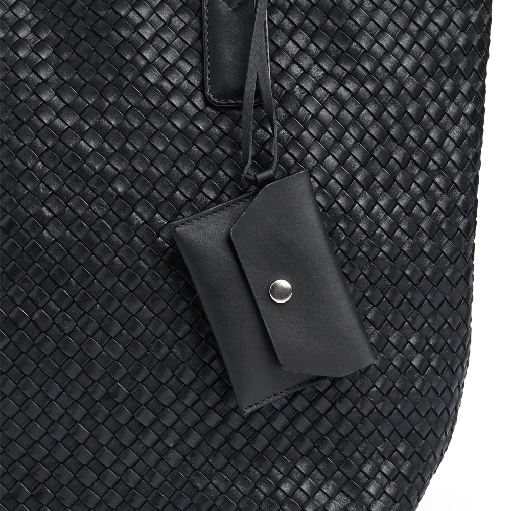 EverlyMBG Charm - Image 3