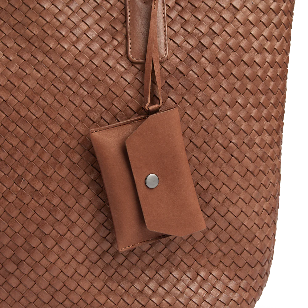 EverlyMBG Charm - Image 3