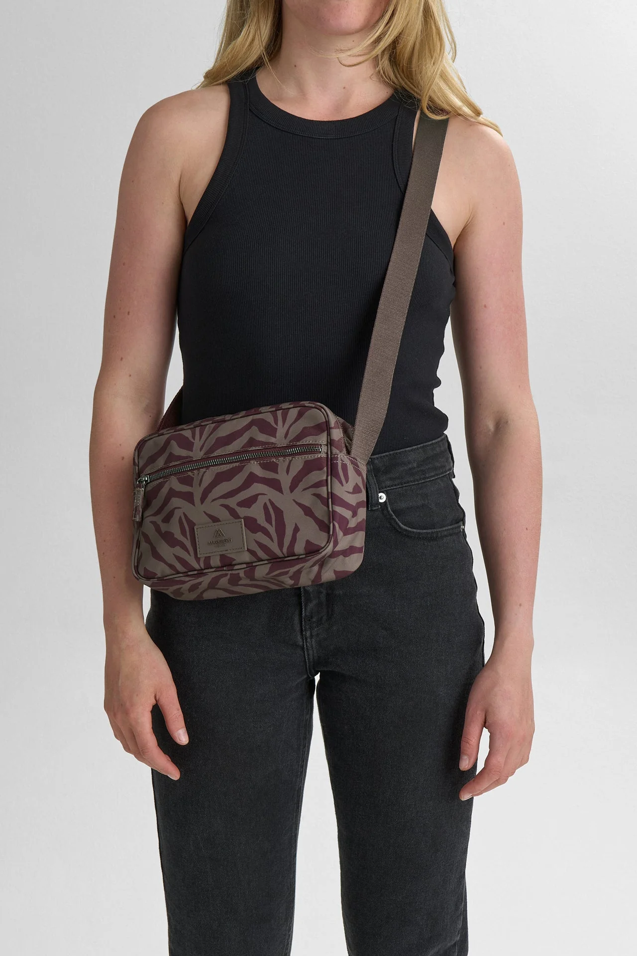 FlameMBG Crossbody Bag, Recycled - Image 2