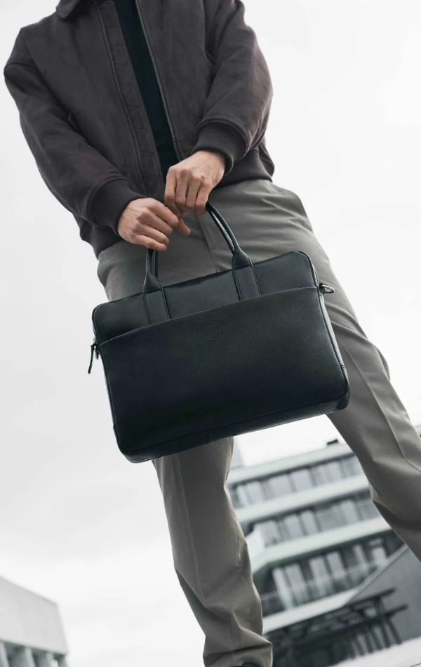 GrantMBG Laptop Bag - Image 3