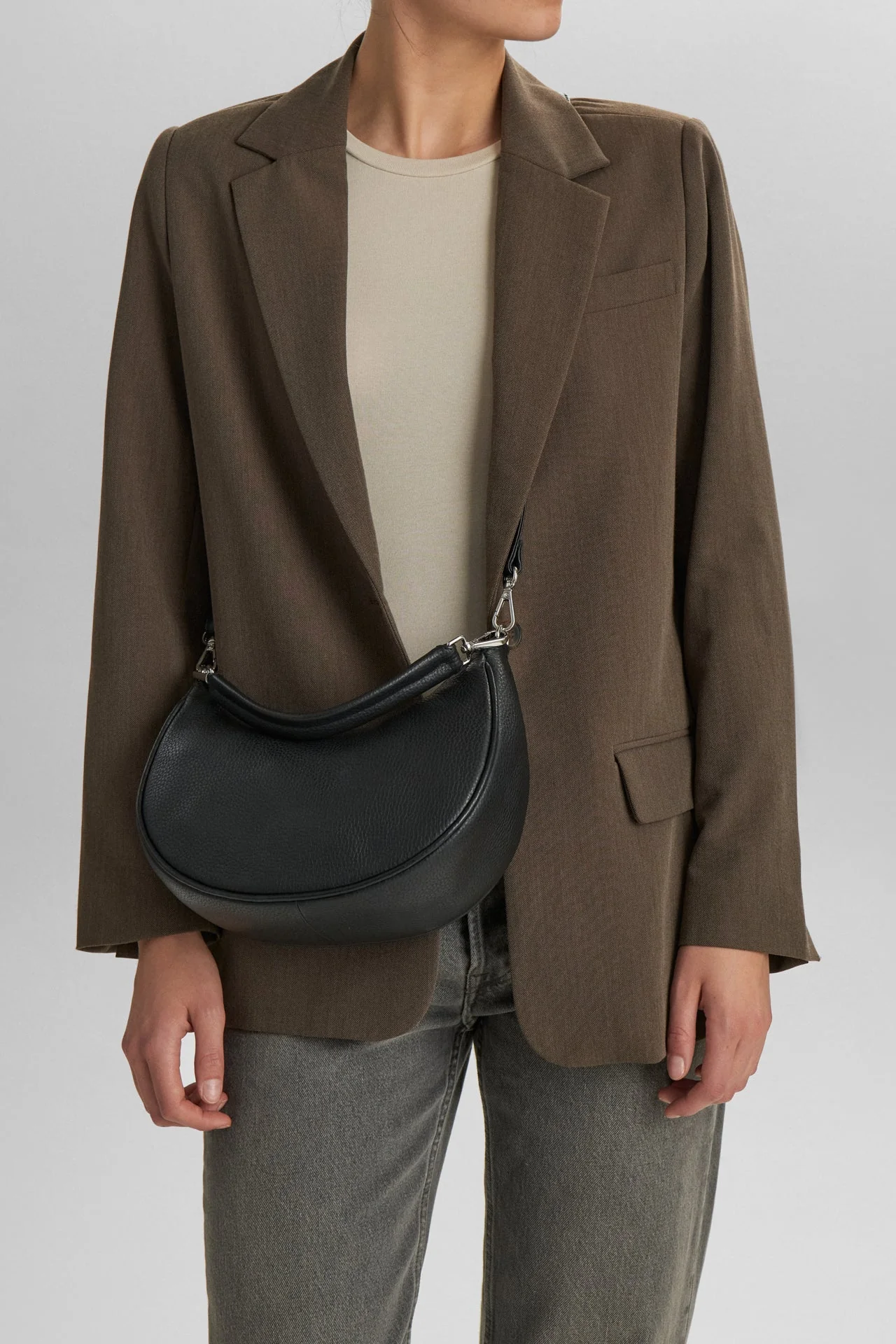 HeliaMBG Crossbody Bag, Grain - Image 3