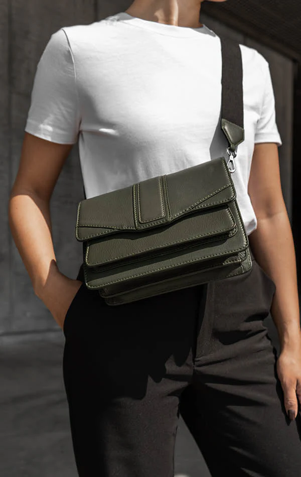 JaneMBG Crossbody Bag, Grain - Image 2