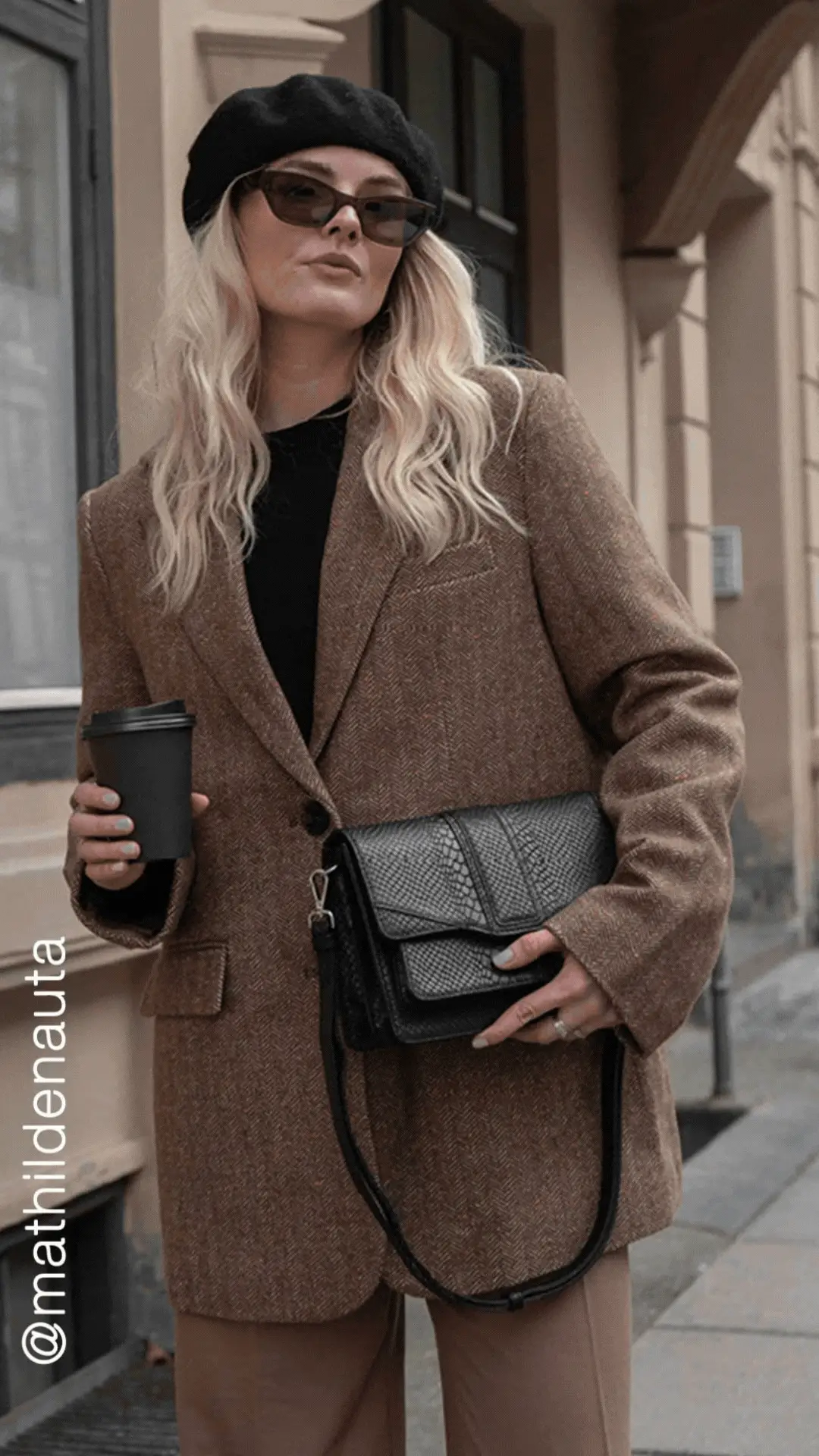 JaneMBG Crossbody Bag, Grain - Image 3
