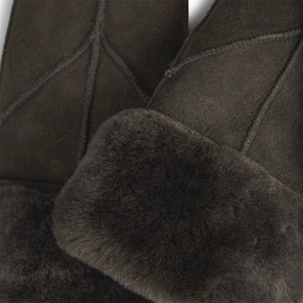 JasminMBG Lambskin Mittens - Image 4