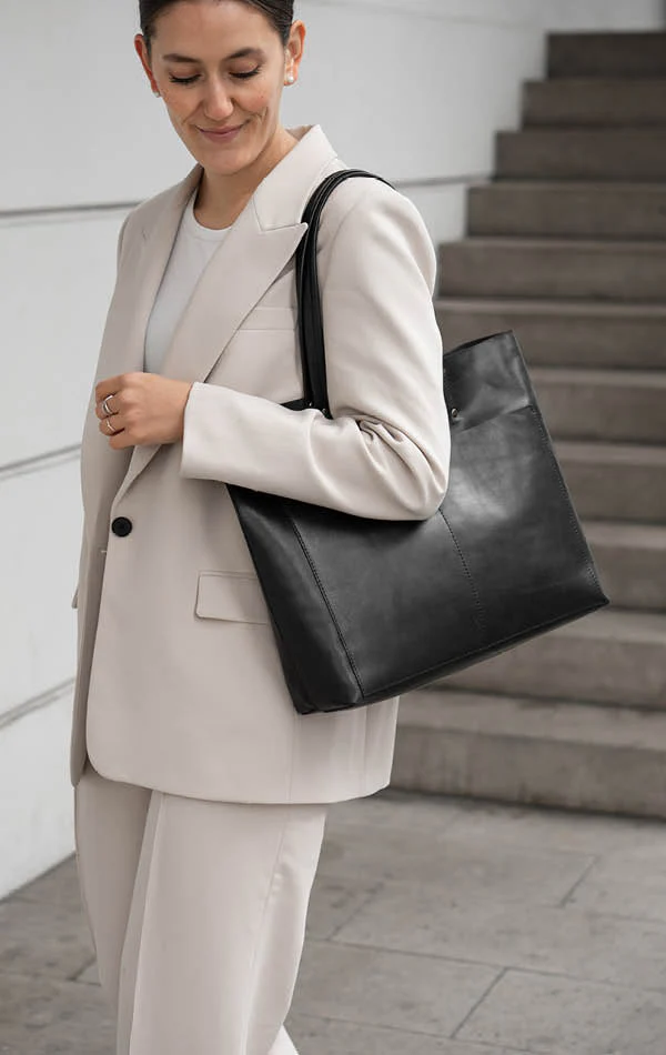 JaydaMBG Shopper, Antique - Image 3