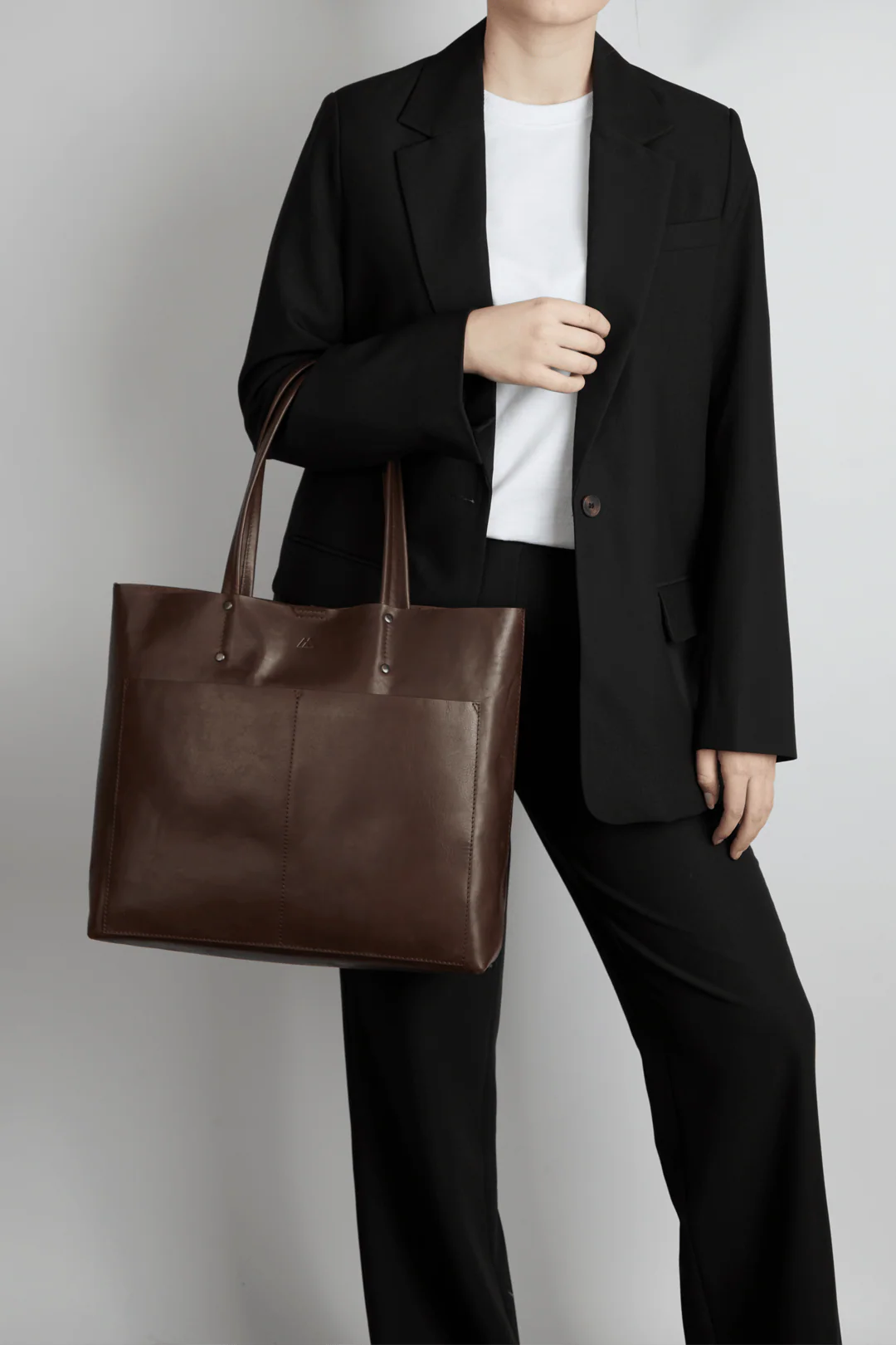 JaydaMBG Shopper, Antique - Image 3