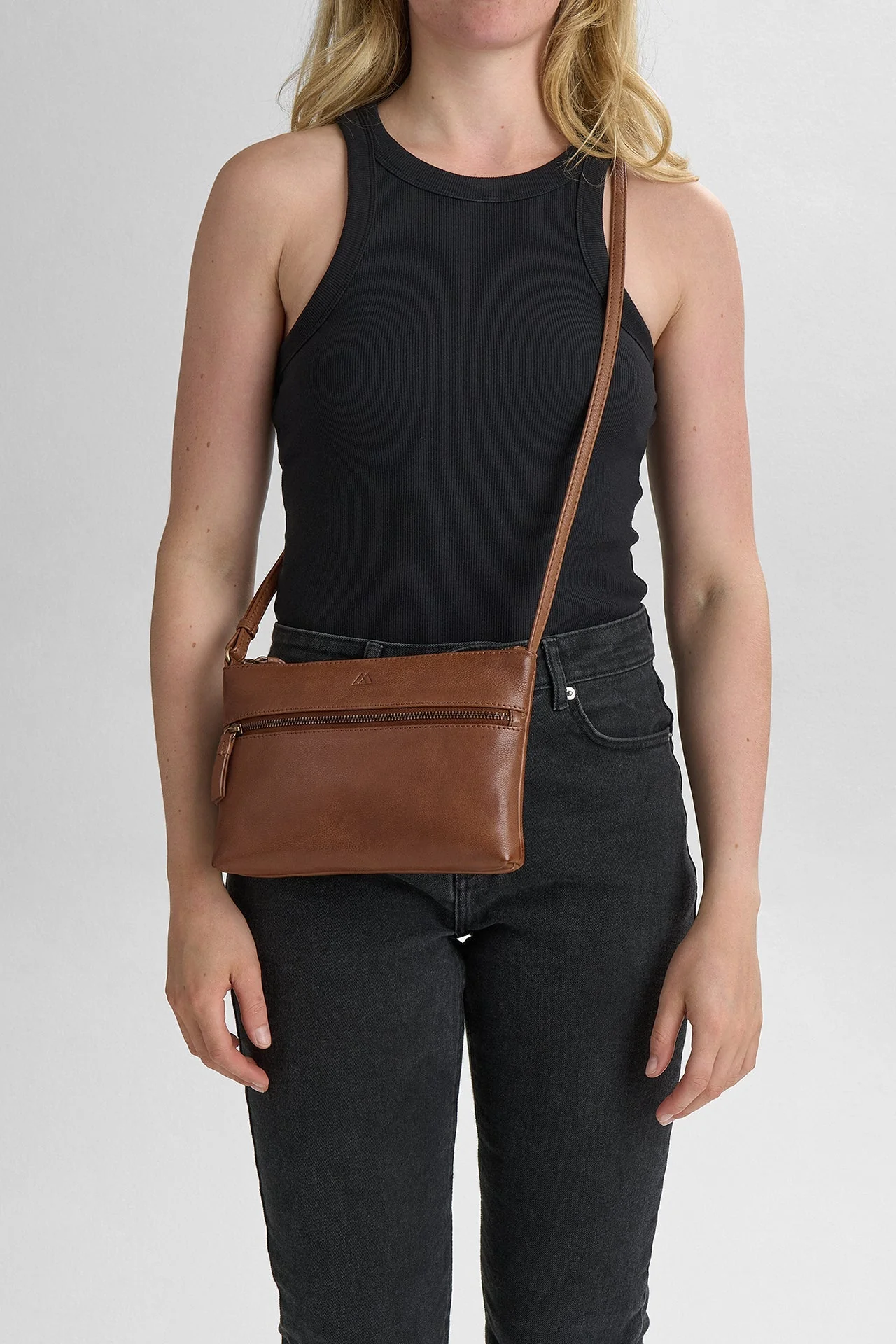 JolieMBG Crossbody Bag, Soft Vintage - Image 2