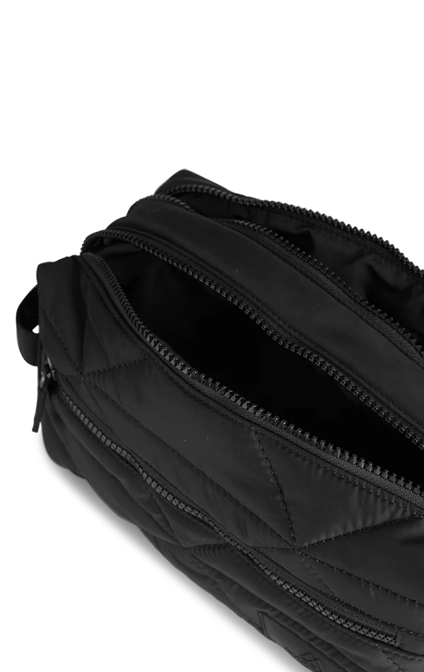 JosephineMBG Large Toiletry Bag, Recycled, Diamond Puffer - Image 5