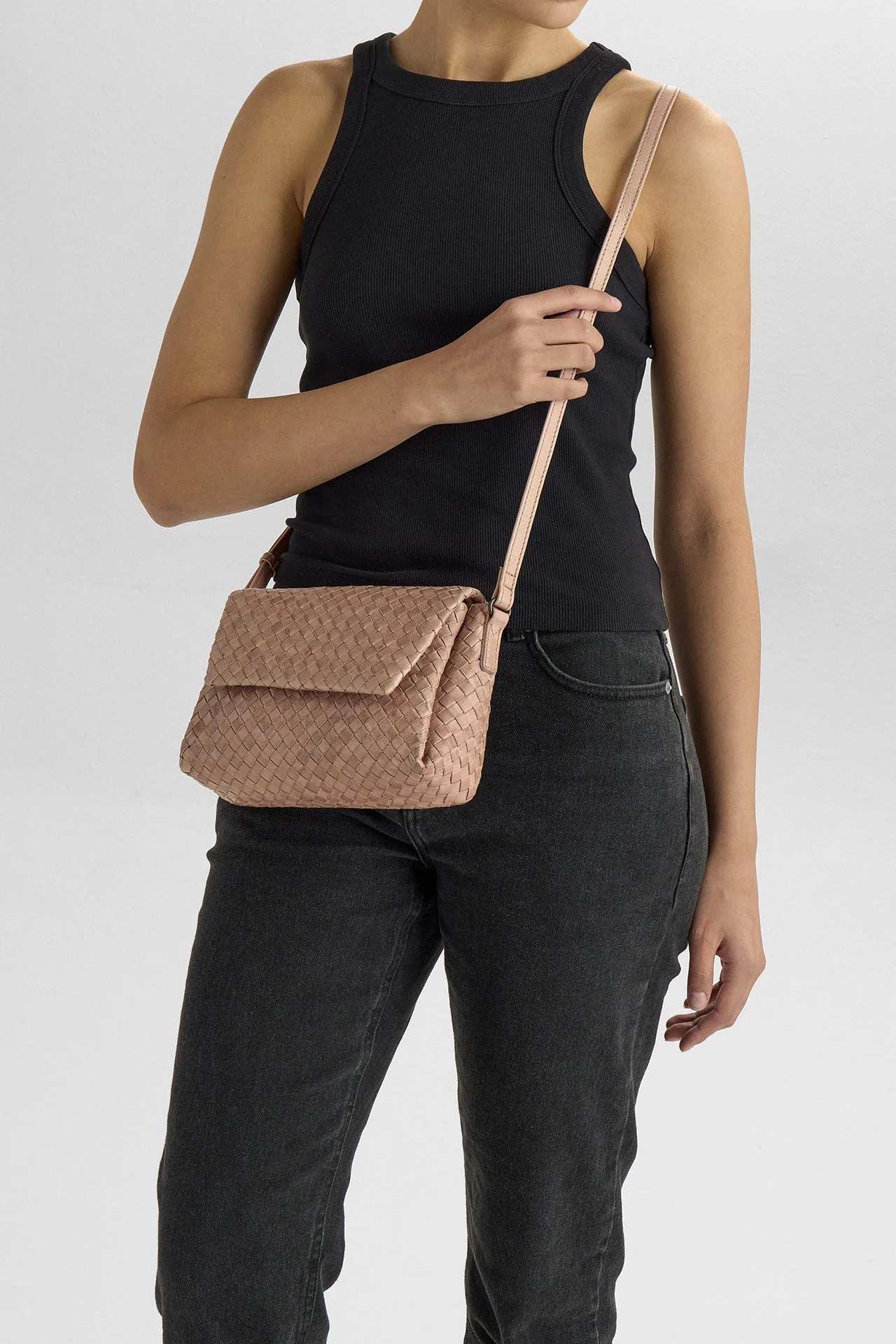 JulesMBG Crossbody Bag, Weave - Image 3