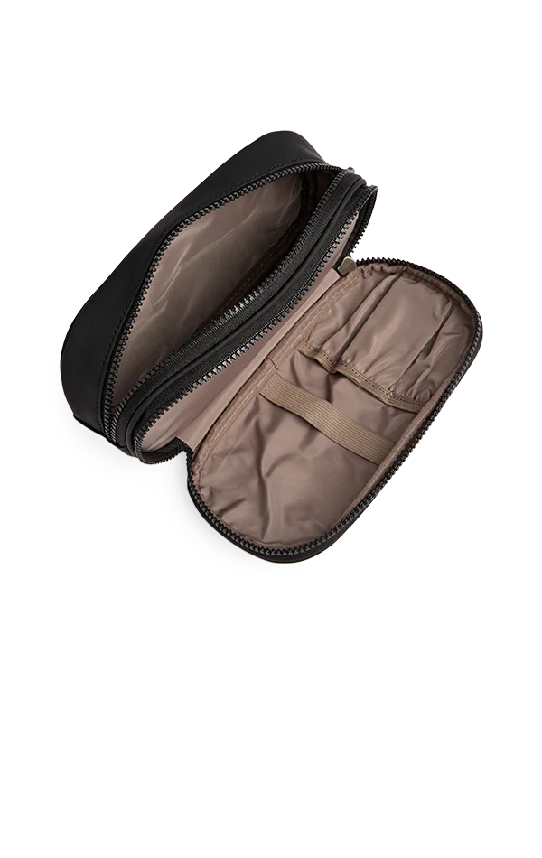JustMBG Toiletry Bag, Rubber - Image 3