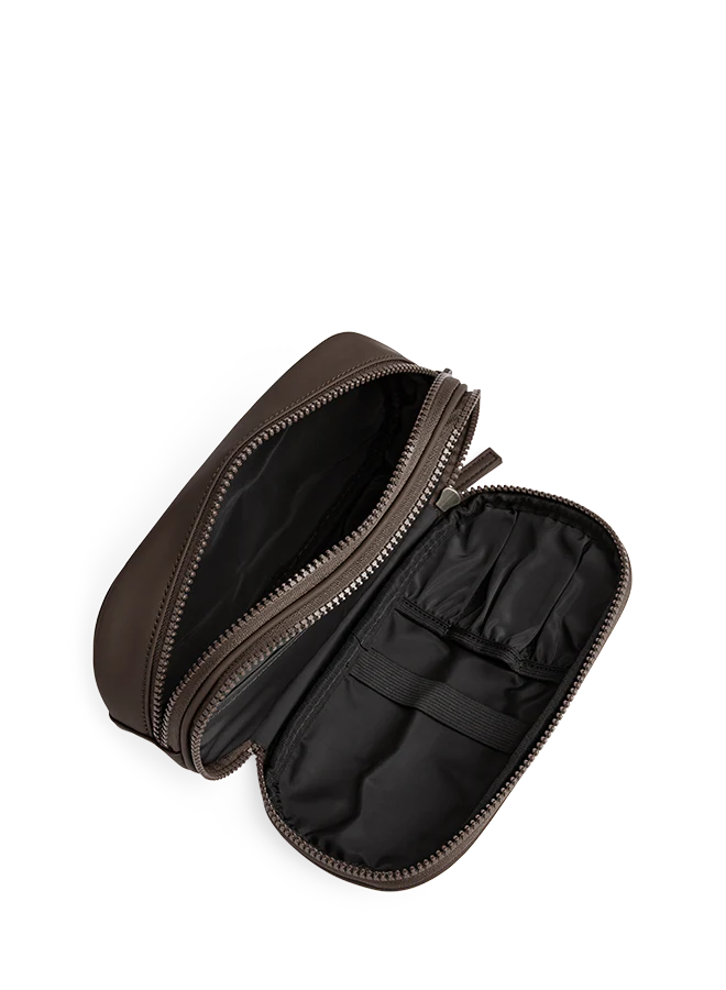 JustMBG Toiletry Bag, Rubber - Image 6