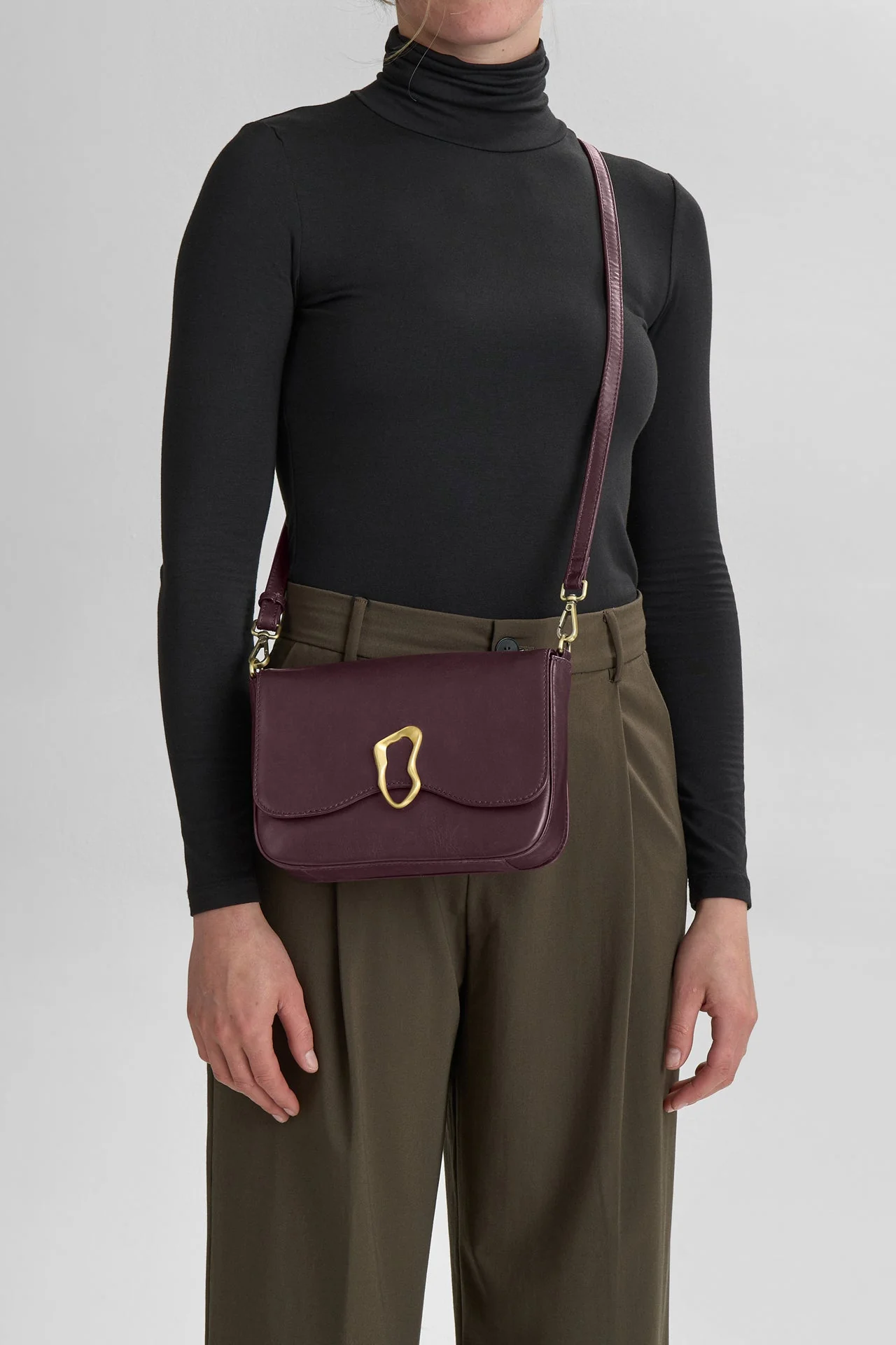 MorganaMBG Crossbody Bag, Antique - Image 2