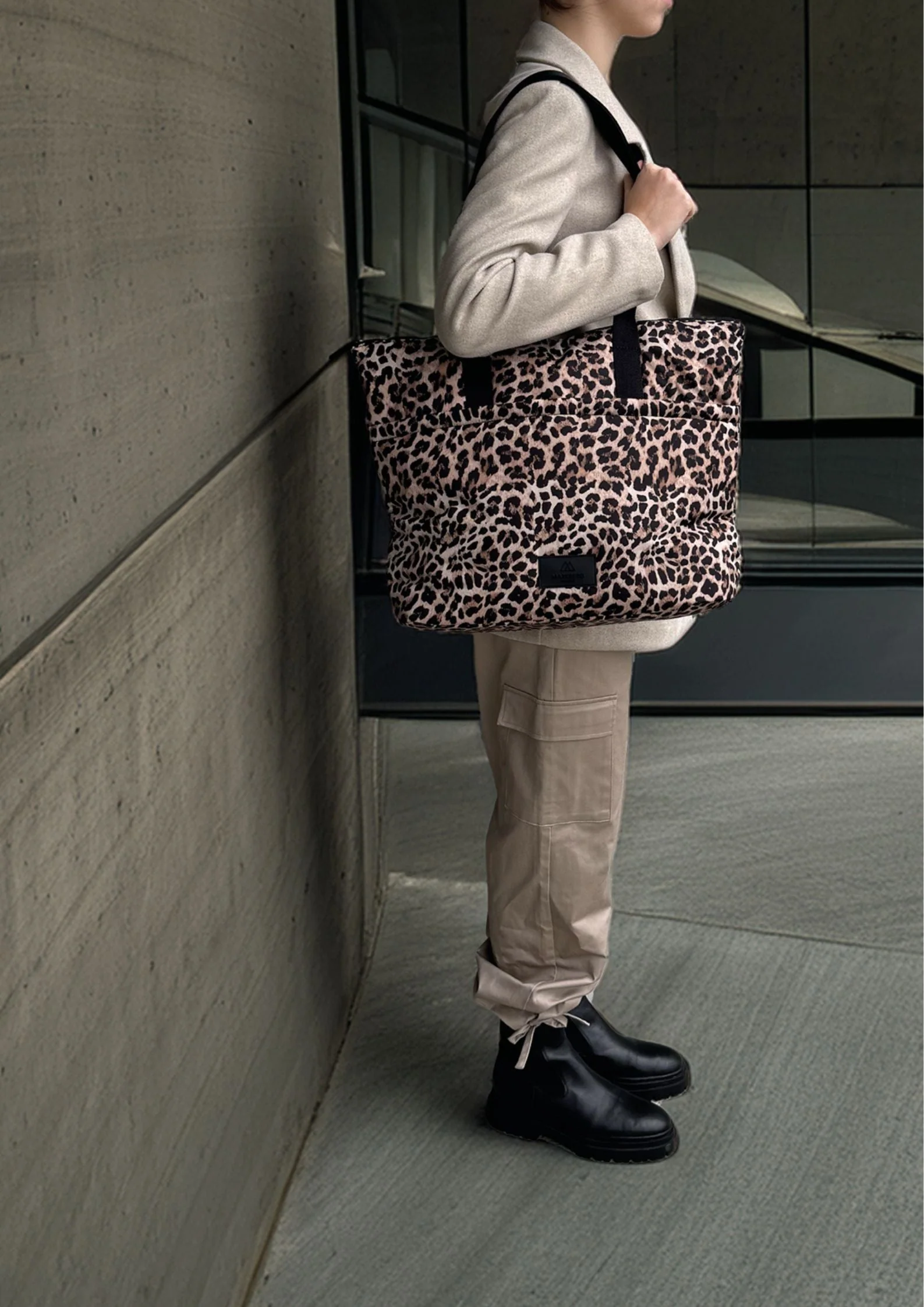 PerryMBG Leopard Shopper, Recycled - Image 4