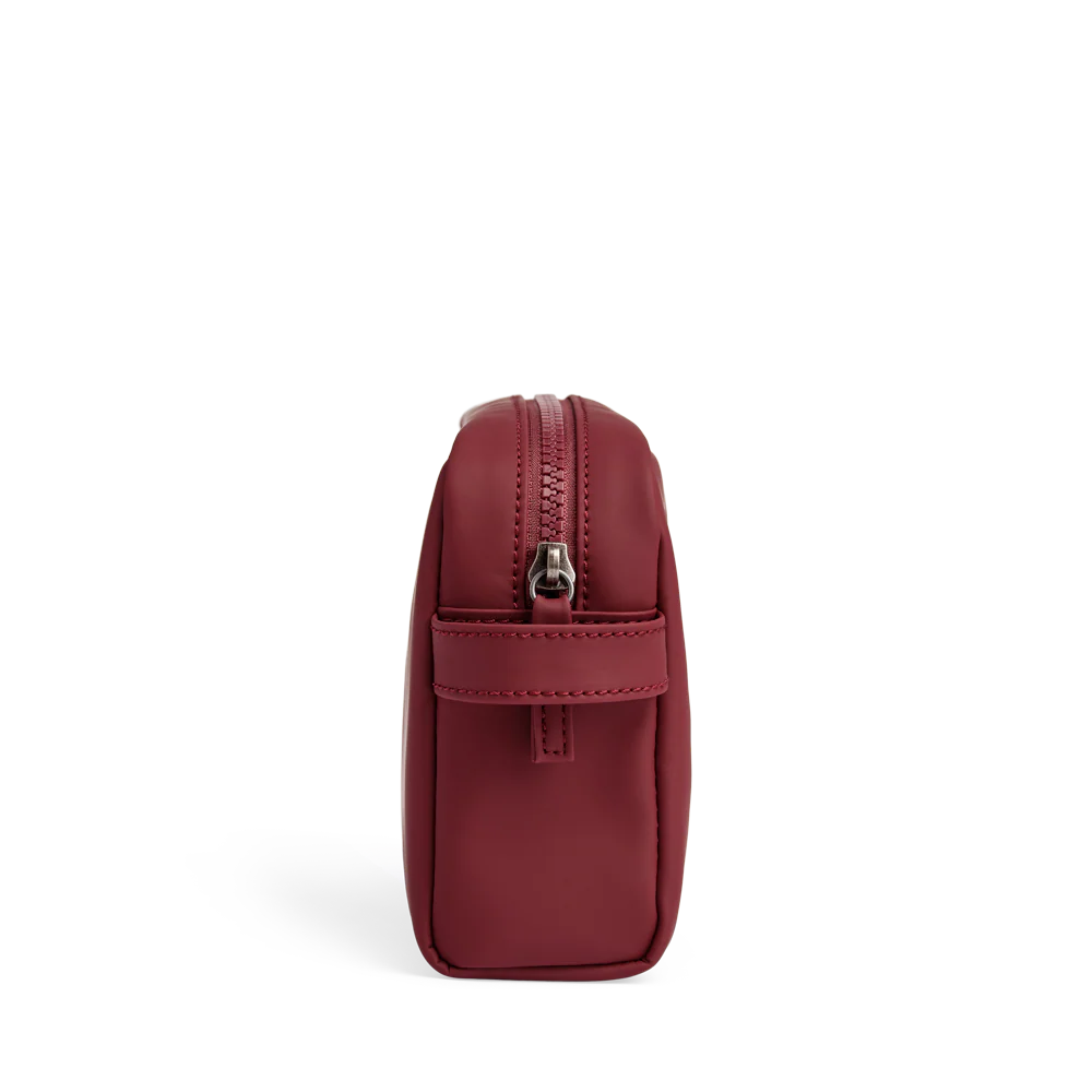RefreshMBG Toiletry Bag, Rubber - Image 3