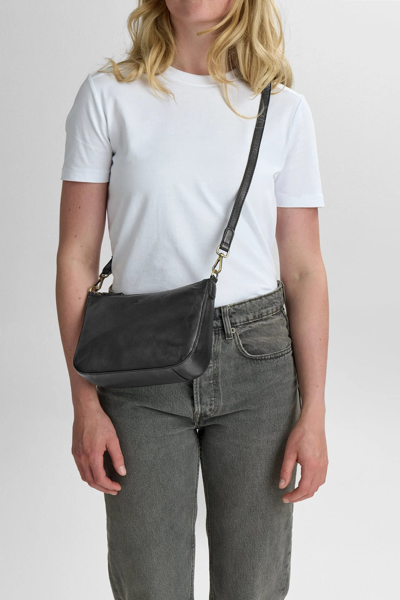 RemonaMBG Crossbody Bag, Soft Vintage - Image 2