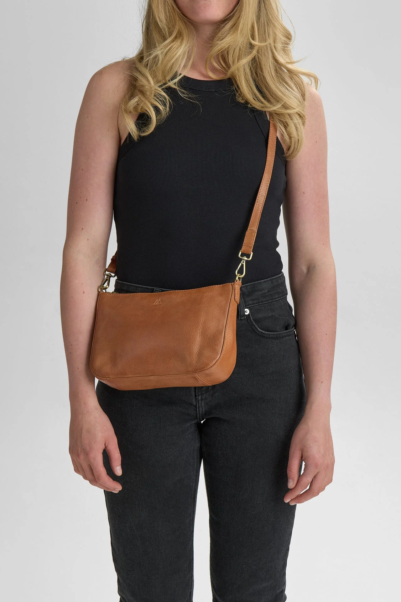 RemonaMBG Crossbody Bag, Soft Vintage - Image 2