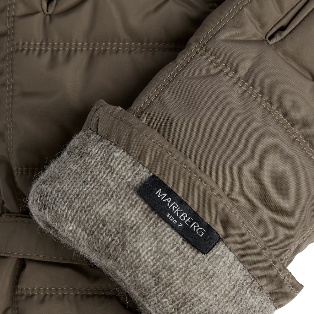 SaundraMBG Glove - Image 5