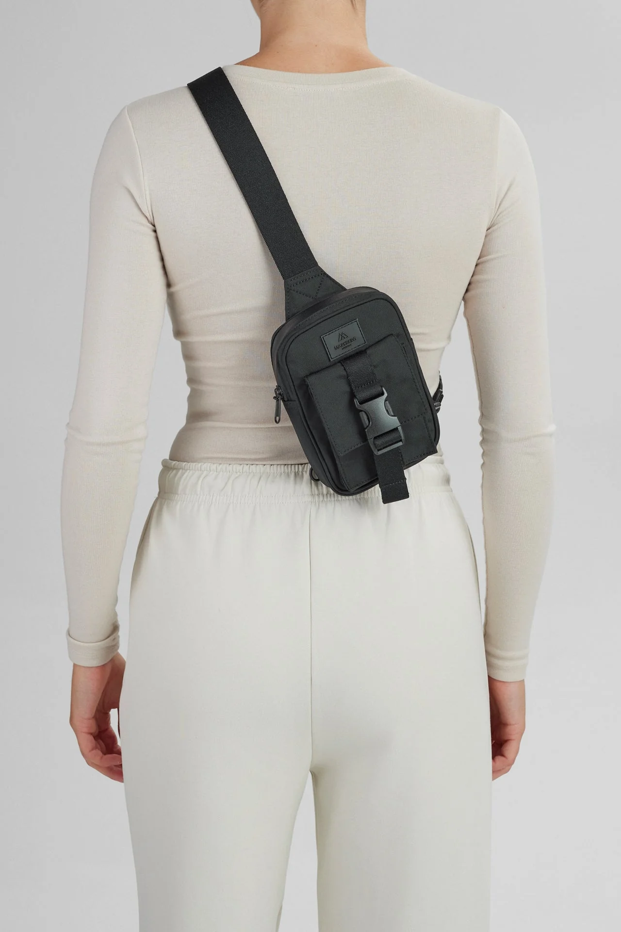 SouthMBG Sling Bag, Recycled - Image 3