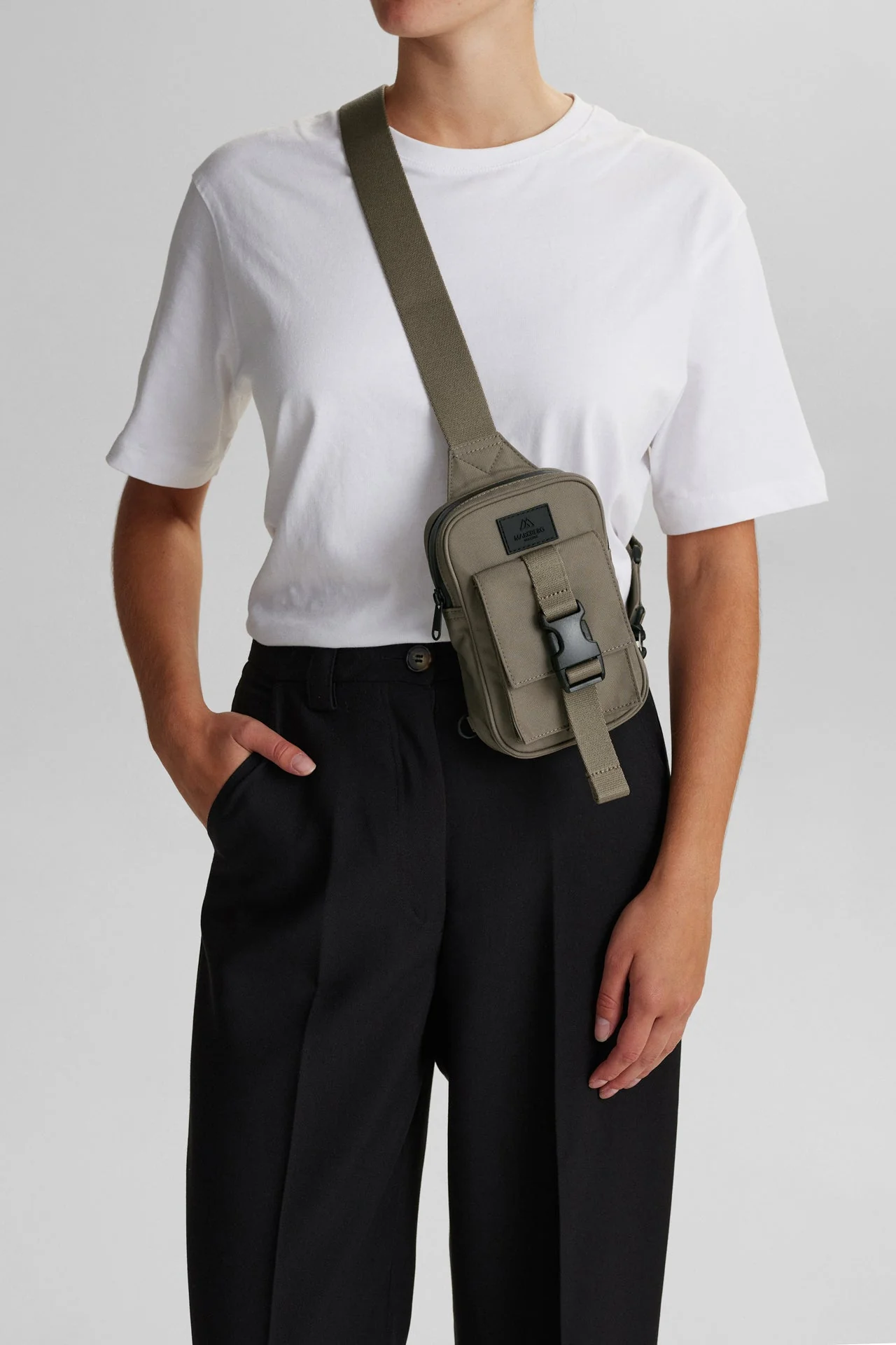 SouthMBG Sling Bag, Recycled - Image 3