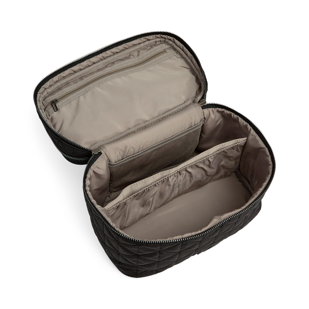 TreasureMBG Toiletry Bag, Quilted - Image 4
