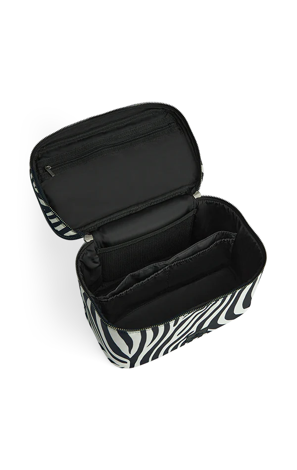 TreasureMBG Toiletry Bag, Recycled - Image 4