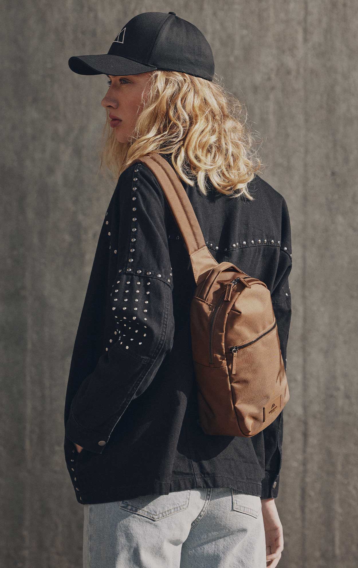 TrekMBG Sling Bag, Recycled - Image 2