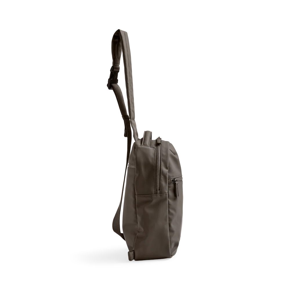 TrekMBG Sling Bag, Rubber - Image 4